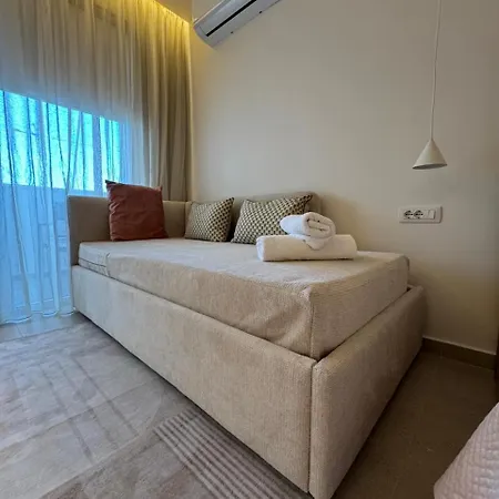 Modern Oasis - 5-min Walk To Appartement *